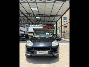 Second Hand Porsche Cayenne V6 Manual in Mohali