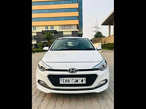 Second Hand Hyundai Elite i20 Sportz 1.4 (O) in Kharar