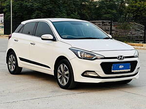 Second Hand Hyundai Elite i20 Asta 1.4 (O) CRDi in Lucknow