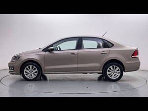 Second Hand Volkswagen Vento Highline 1.6 (P) in Bangalore