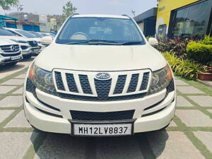 Second Hand Mahindra XUV500 W8 in Pune