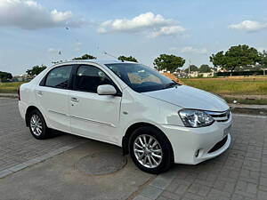 Second Hand Toyota Etios VD in Ahmedabad