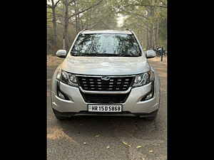 Second Hand మహీంద్రా xuv500	 w10 in ఢిల్లీ