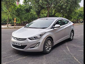 Second Hand Hyundai Elantra 1.8 SX AT in Delhi