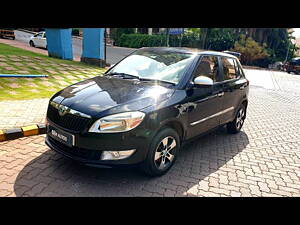 Second Hand Skoda Fabia Elegance 1.2 MPI in Mumbai