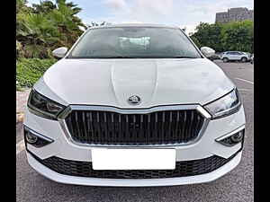 Second Hand स्कोडा स्लाविया स्टाइल 1.5l TSI DSG in दिल्ली