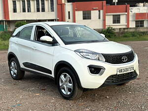 Second Hand Tata Nexon XMA Petrol in Delhi