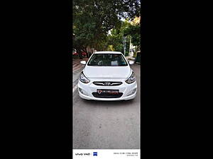 Second Hand Hyundai Verna Fluidic 1.6 VTVT SX in Bangalore