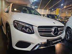 Second Hand मर्सिडीज़ बेंज़ GLC 220 डी प्रोग्रेसिव in बैंगलोर