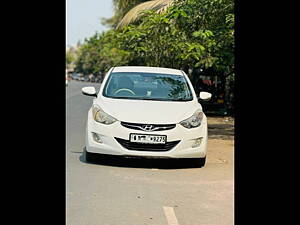 Second Hand Hyundai Elantra 1.6 SX MT in Surat