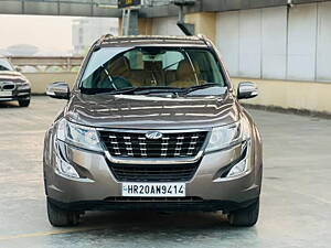 Second Hand Mahindra XUV500 W11 in Delhi