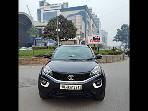 Second Hand Tata Nexon XMA Petrol in Delhi