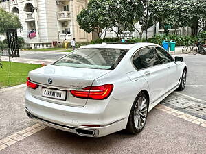 Second Hand BMW 7-Series 750Li DPE (CBU) in Delhi