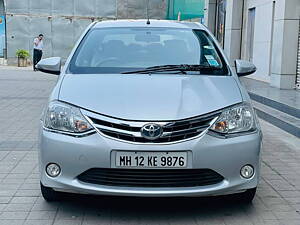 Second Hand Toyota Etios V in Pune