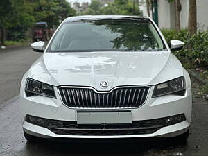 Second Hand Skoda Superb L&K TSI AT in Surat