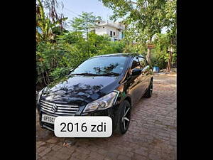 Second Hand Maruti Suzuki Ciaz ZDi SHVS in Meerut