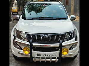 Second Hand మహీంద్రా xuv500	 డబ్ల్యూ10 ఎడబ్ల్యూడి in కోల్‌కతా