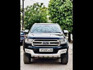 Second Hand Ford Endeavour Titanium 3.2 4x4 AT in Lucknow
