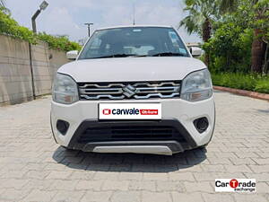 Second Hand Maruti Suzuki Wagon R VXI AMT in Delhi