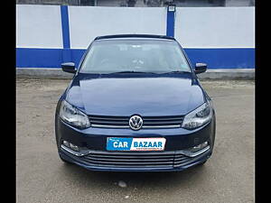 Second Hand Volkswagen Polo Highline1.2L (P) in Siliguri