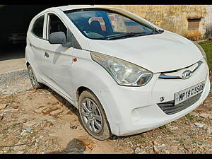 Second Hand Hyundai Eon Era + in Satna