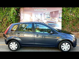 Second Hand Ford Figo Duratec Petrol Titanium 1.2 in Mumbai