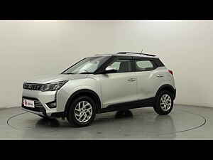 Second Hand మహీంద్రా XUV300	 w8 1.5 డీజిల్ [2020] in ఫరీదాబాద్