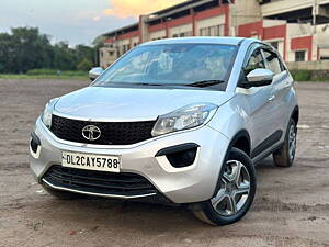 Second Hand Tata Nexon XE in Delhi