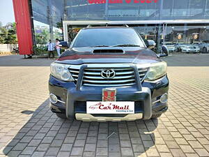 Second Hand Toyota Fortuner 3.0 MT in Nashik