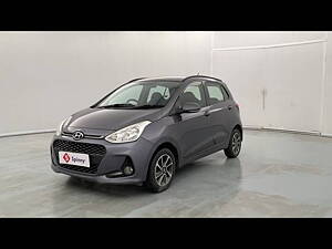 Second Hand Hyundai Grand i10 Sportz (O) AT 1.2 Kappa VTVT [2017-2018] in Lucknow