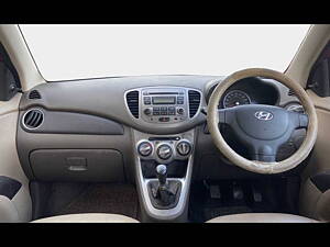 Second Hand Hyundai i10 1.1L iRDE Magna Special Edition in Surat