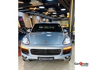 Second Hand Porsche Cayenne Platinum Edition Diesel in Mumbai