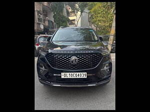 Second Hand MG Hector Plus Sharp 1.5 Petrol Turbo DCT 6-STR in Delhi