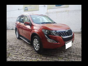 Second Hand Mahindra XUV500 W10 in Ghaziabad