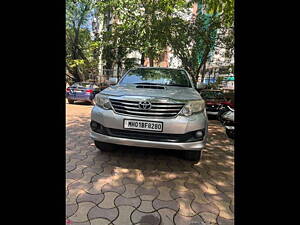 Second Hand Toyota Fortuner 3.0 4x2 AT in Mumbai