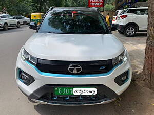 Second Hand Tata Nexon EV XZ Plus in Ahmedabad