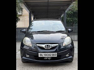 Second Hand Honda Brio VX AT in Delhi