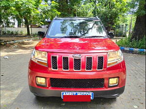 Second Hand Mahindra TUV300 T8 in Kolkata