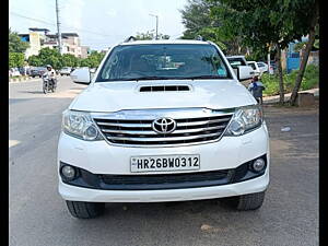 Second Hand Toyota Fortuner 3.0 4x2 AT in Jaipur