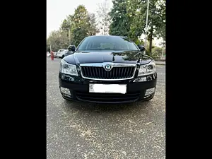 Second Hand Skoda Laura [2009-2013] Elegance 2.0 TDI CR AT in Mohali