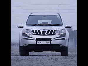 Second Hand మహీంద్రా xuv500	 w6 in కర్నాల్