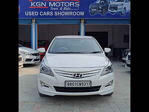 Second Hand हुंडई वरना 1.6 crdi sx (o) in पटना