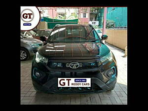 Second Hand Tata Nexon EV XZ Plus Dark Edition in Chennai