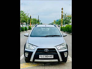 Second Hand Toyota Etios 1.4 VD in Surat