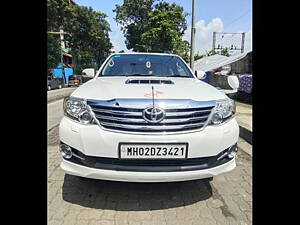 Second Hand Toyota Fortuner 4x2 AT in Mumbai