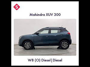 Second Hand Mahindra XUV300 W8 (O) 1.5 Diesel [2020] in Chennai