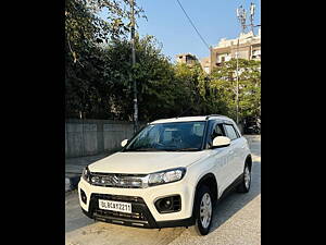 Second Hand Maruti Suzuki Vitara Brezza VDi in Delhi