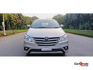 Second Hand Toyota Innova 2.5 GX BS IV 7 STR in Hyderabad