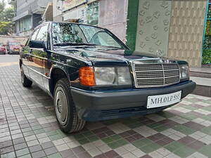 Second Hand Mercedes-Benz 190 W110 in Pune