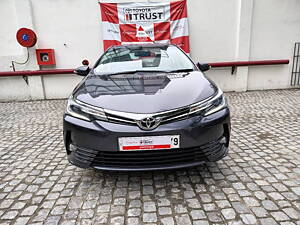 Second Hand Toyota Corolla Altis VL AT Petrol in Delhi